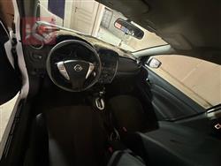 نيسان فيرسا